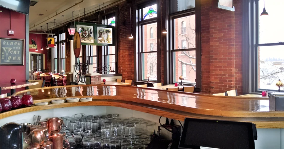 Best Places to Eat in Washington: From Local Classics to Fine Dining Gems