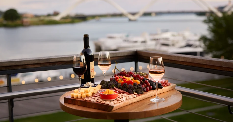 Best Places to Eat in Washington: From Local Classics to Fine Dining Gems