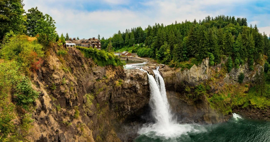 Waterfalls of Washington: The Most Breathtaking Falls to Visit in 2025